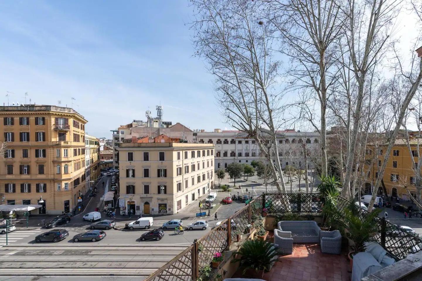 15 Min From Piazza Venezia Skyline Sanctuary In Trastevere Kültér fotó